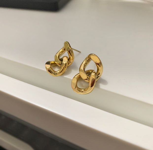 チェーンリンクサージカルステンレスピアス