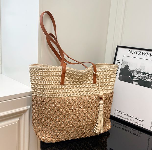 ナチュラルタッセルラフィアトートバッグ【全2色】 – トートバッグ通販