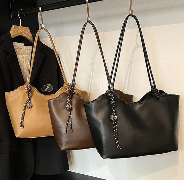 シームラインロングショルダートートバッグ